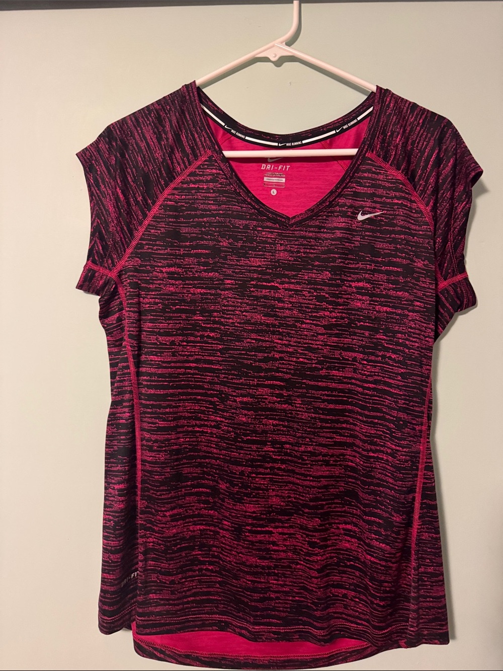 Nike Women's Black and Pink Space-Dye Dri-FIT Short Sleeve Tee